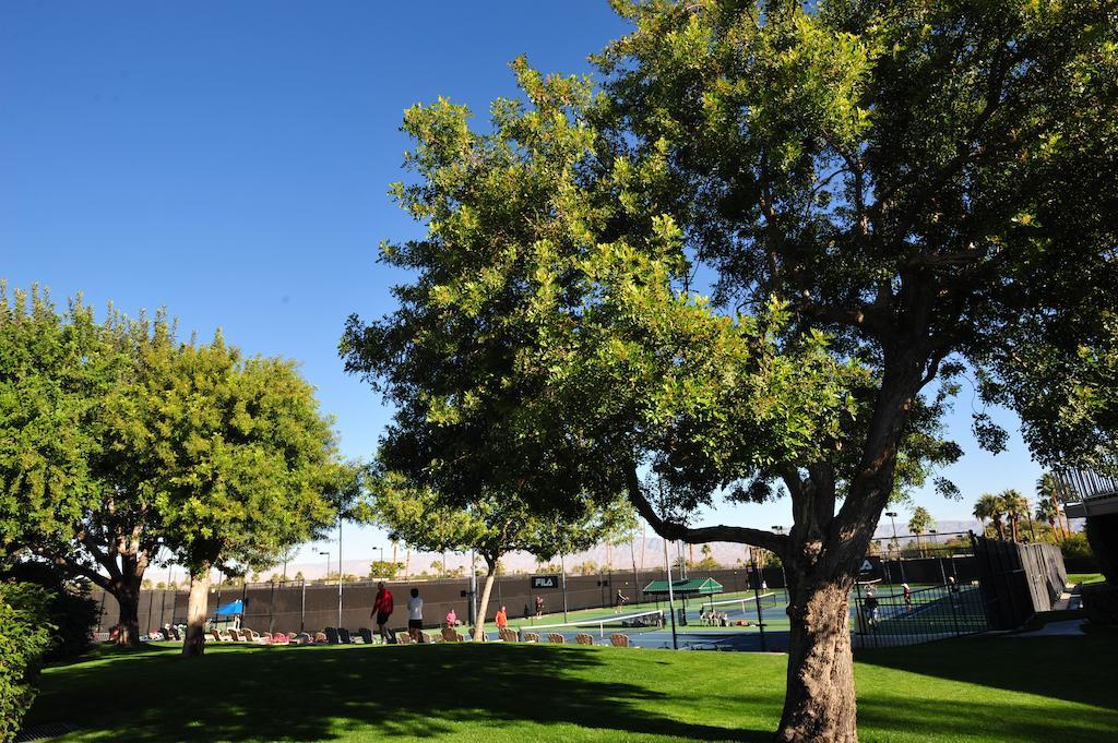 Shadow Mountain Resort & Club Palm Desert Exterior photo